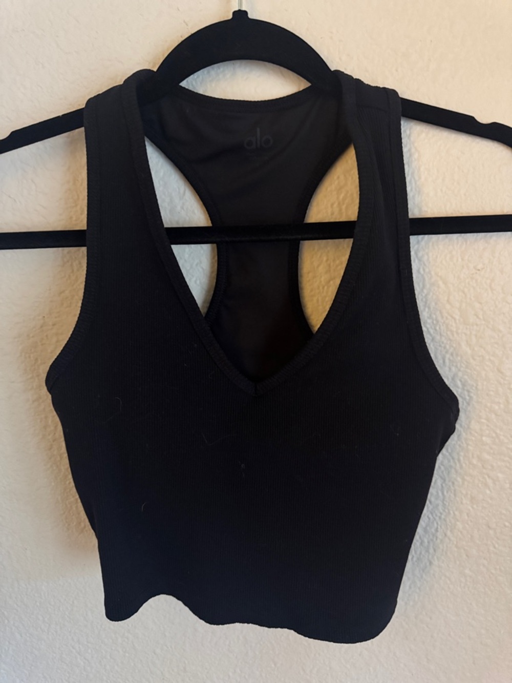 ALO Yoga Black Padded Ribbed V-Neck Tank